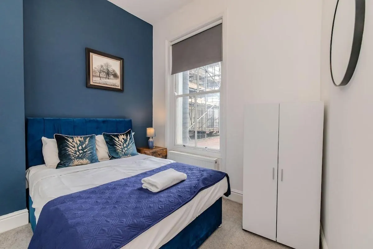 Apartment Whole House Near Brighton Beach United Kingdom